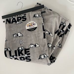 Peanuts Velvetloft Throw Snoopy I LIKE NAPS Gray Plush Blanket 50x70 NEW Soft